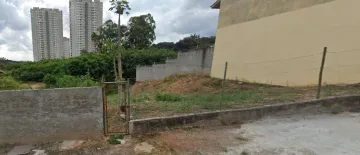 Terreno à venda com 330 m² no Jardim da Serra em Jundiaí, SP